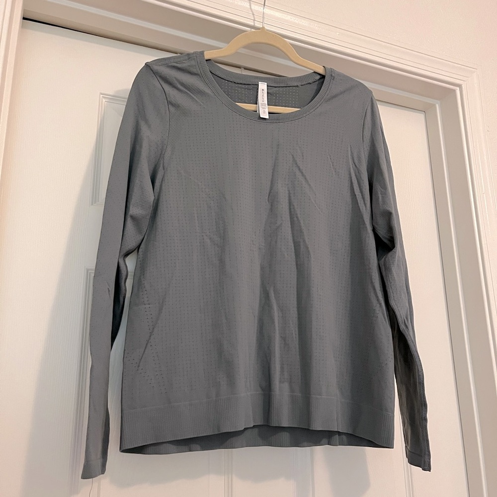 Athleta Perforated Long Sleeve Top Sz XL in Teal/Grey